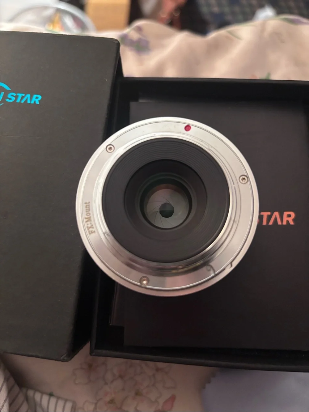 35mm f/1.7 Prime Lens — Silver/Black